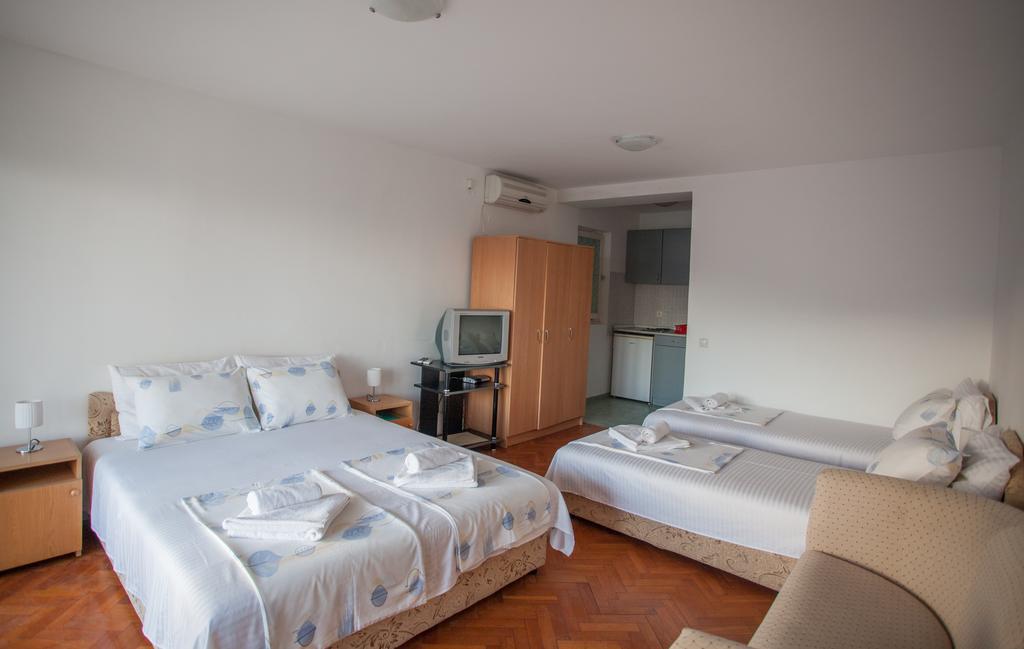 בודווה Panorama Apartments מראה חיצוני תמונה